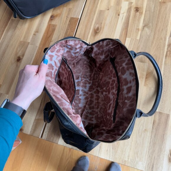 B. Makowsky Shoulder Bag Black Pebbled Leather - Picture 2 of 8